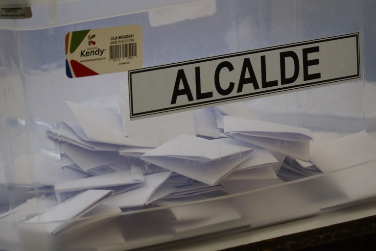 Alcaldes y concejales